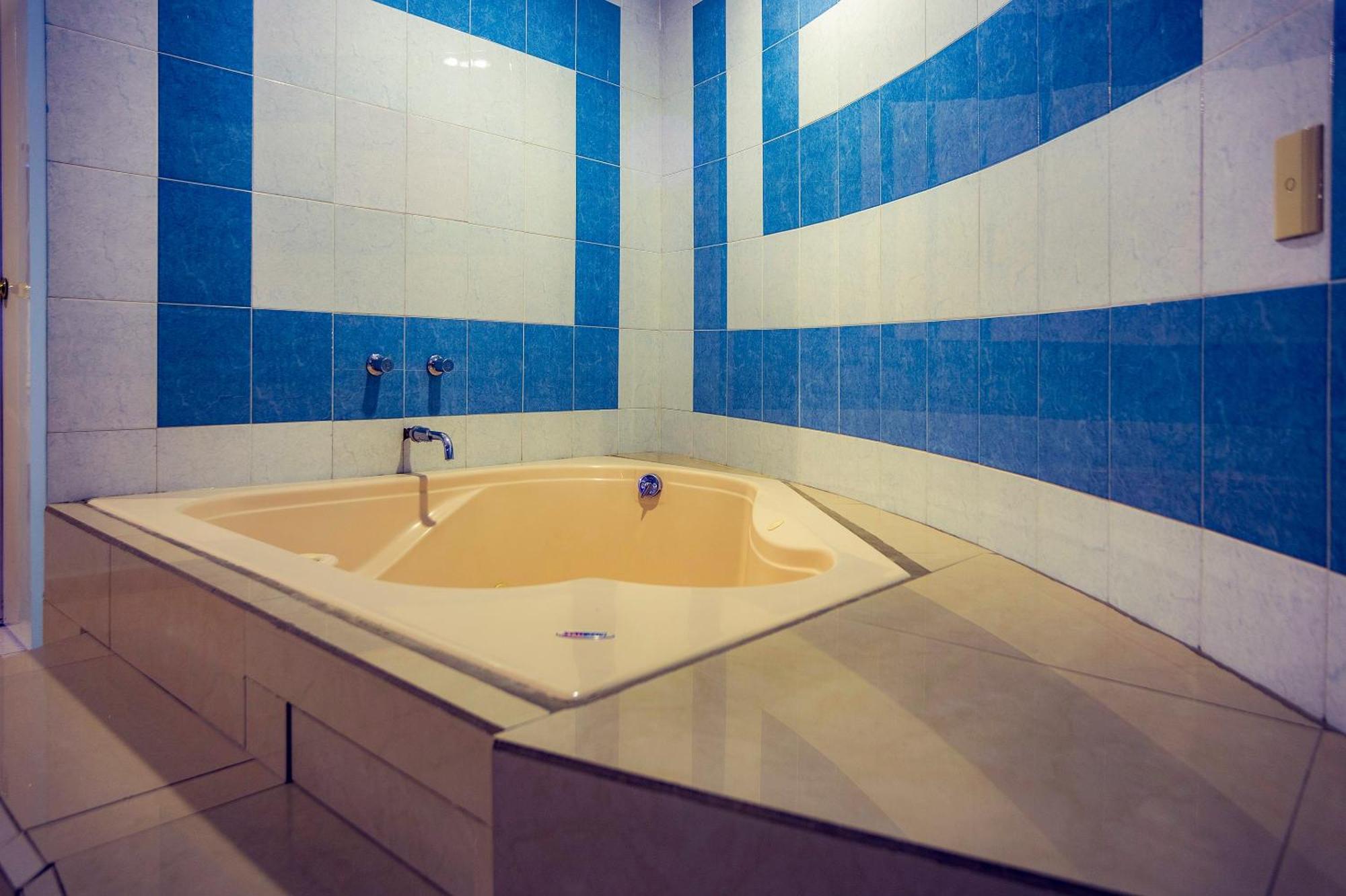 Capital O Hotel Diro, มอนแตร์เรย์ ภายนอก รูปภาพ
